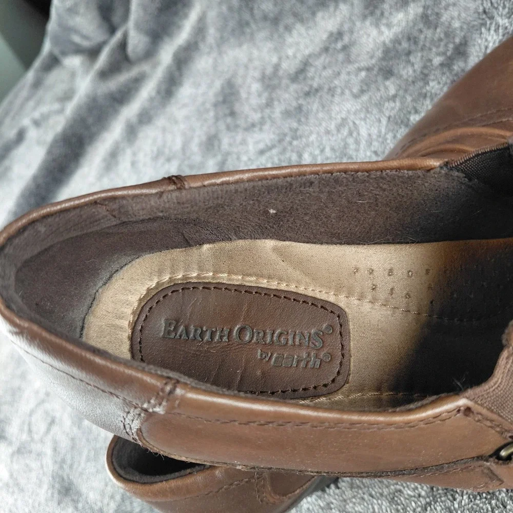 Earth Origins Roxanne‎ Womens Brown Leather Slip On Loafer Heel Shoes Size 9M